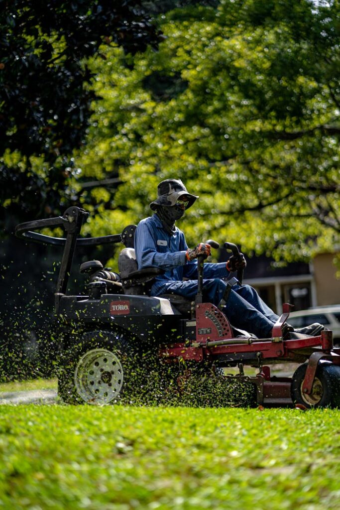 residential and commercial mowing service near near Columbus, Seymour, Brownstown and Bedford, Indiana Areas